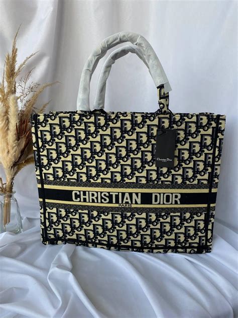 christian dior сумка шоппер